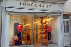 LONGCHAMP